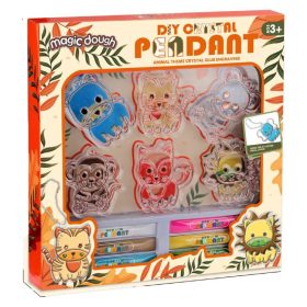   ABLAK VARÁZS KLT 6FIGURA 4FILC VADÁLLATOK AKASZTÓ KR5054 1DB
